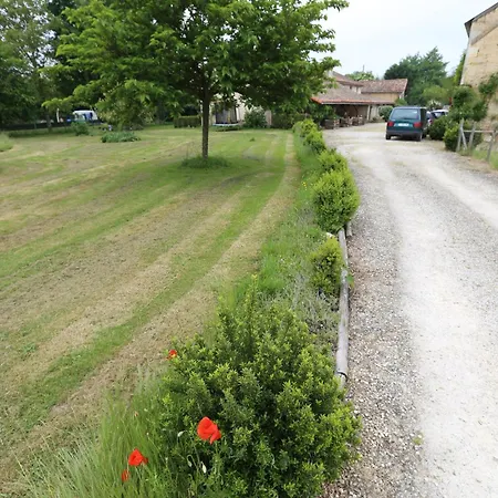 Panzió La Roseraie Romagne