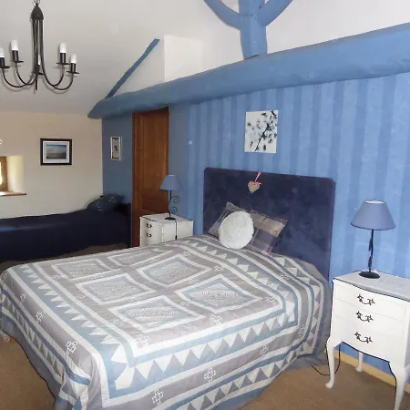 La Roseraie Bed & Breakfast Romagne (Vienne)