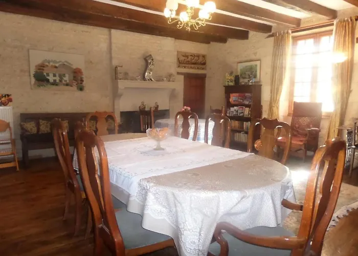 La Roseraie 3* Romagne (Vienne)